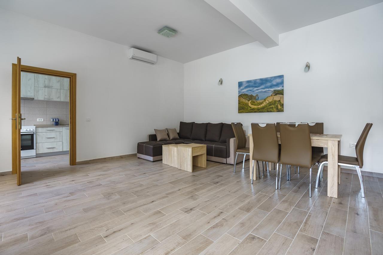 Villa Kosta Donji Morinj Buitenkant foto