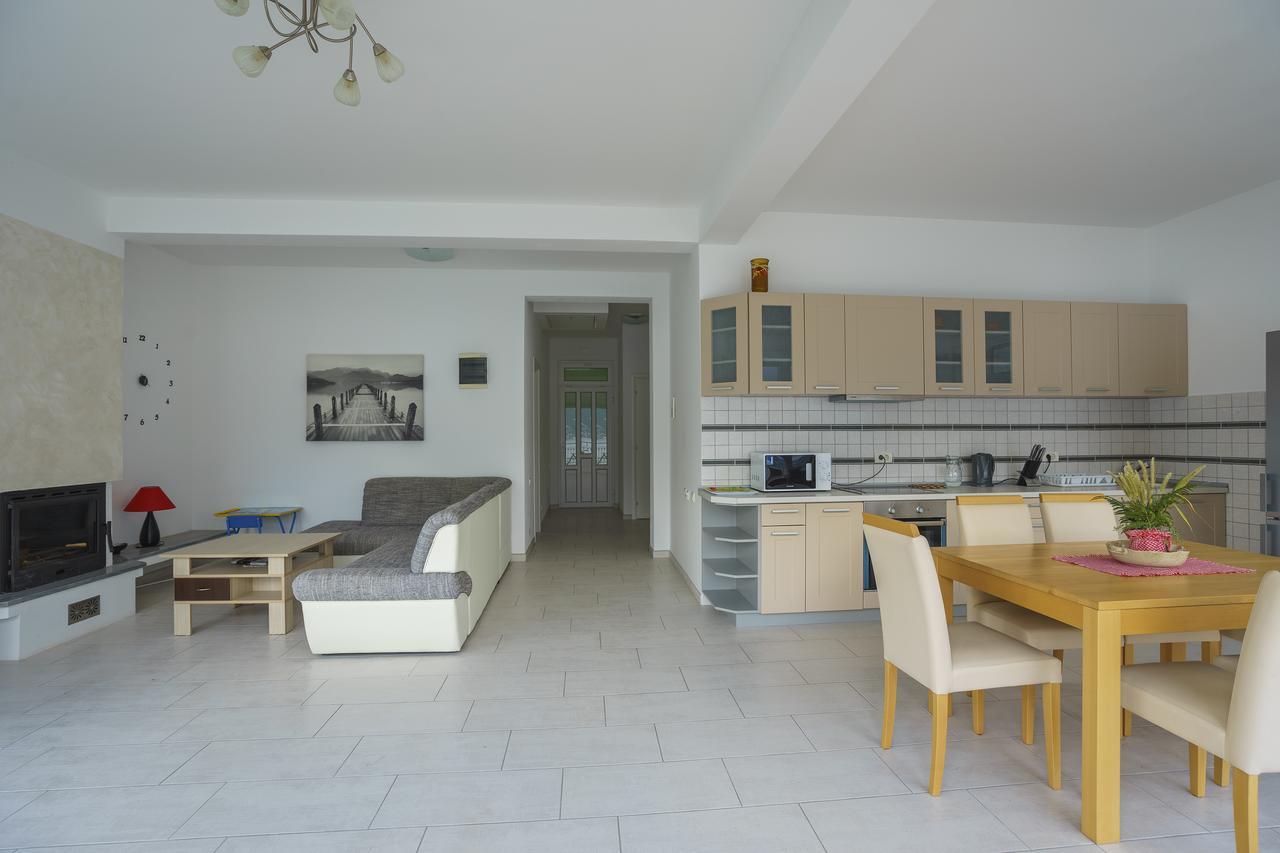 Villa Kosta Donji Morinj Buitenkant foto