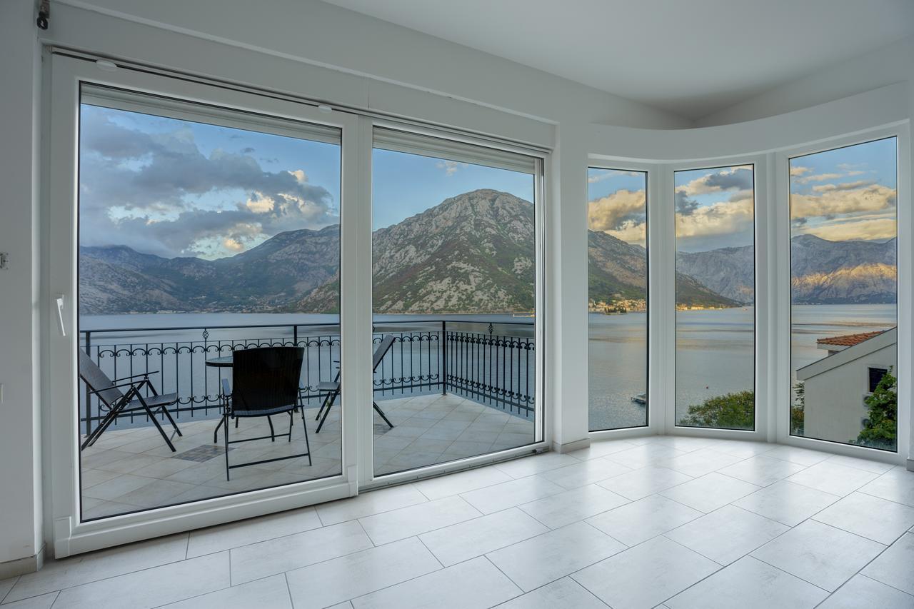 Villa Kosta Donji Morinj Buitenkant foto