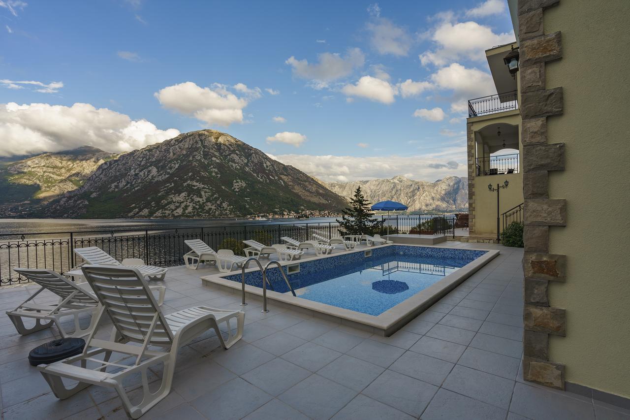 Villa Kosta Donji Morinj Buitenkant foto