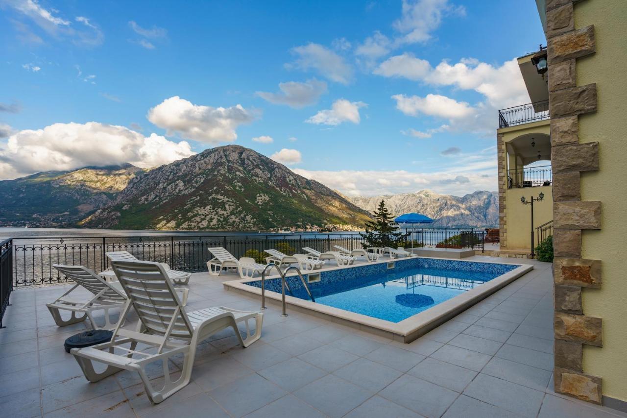 Villa Kosta Donji Morinj Buitenkant foto
