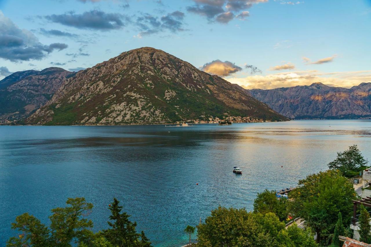 Villa Kosta Donji Morinj Buitenkant foto