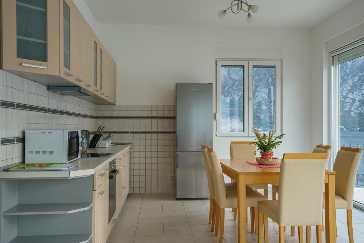 Villa Kosta Donji Morinj Buitenkant foto